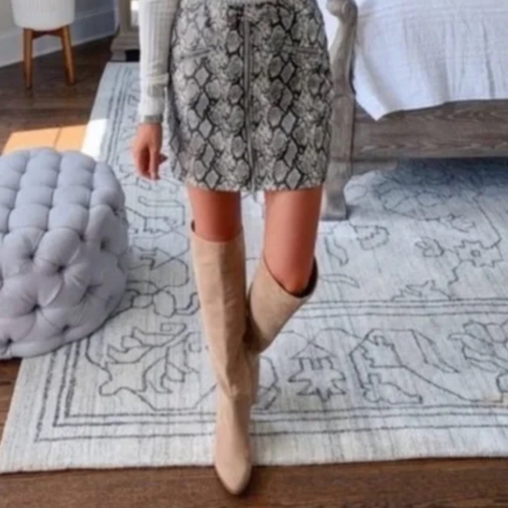 Chic Tan Boots